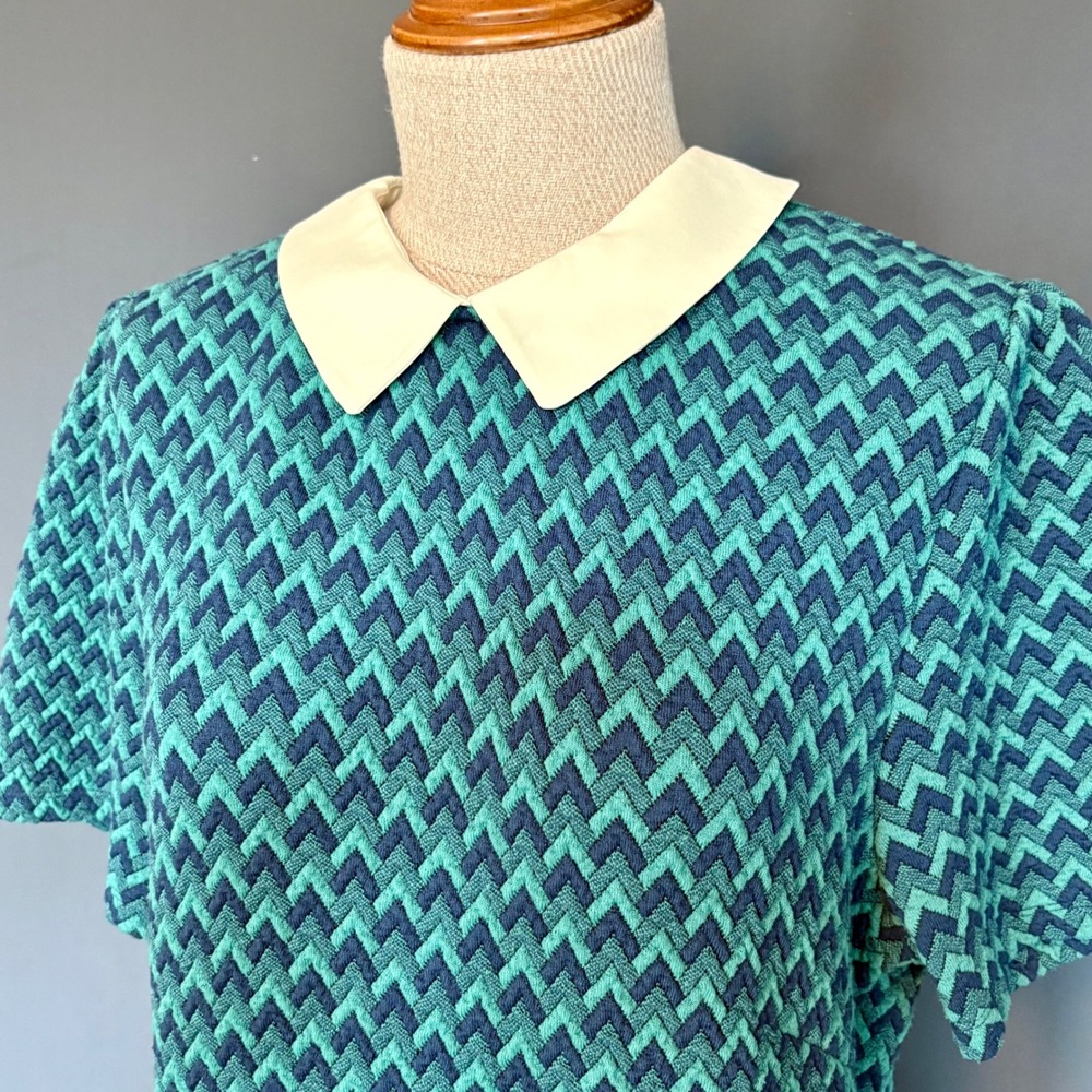 Miss Patina London Kitty Collar Chevron Knit Mod Shift Dress | Size Medium | 60s